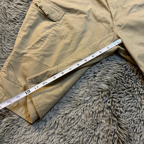 Helikon-Tex (URBAN TACTICAL SHORTS®) 11 - POLYCOTTON RIPSTOP Size 2XL Like New - Picture 5 of 7